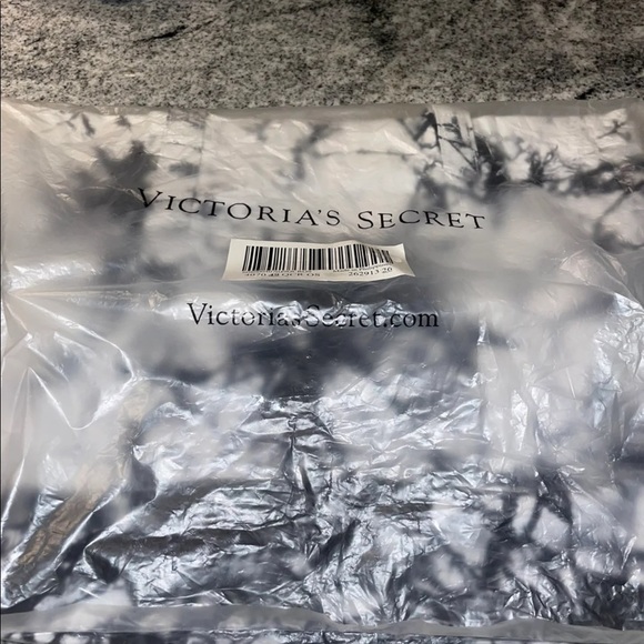 Pink tote - Picture 2 of 7